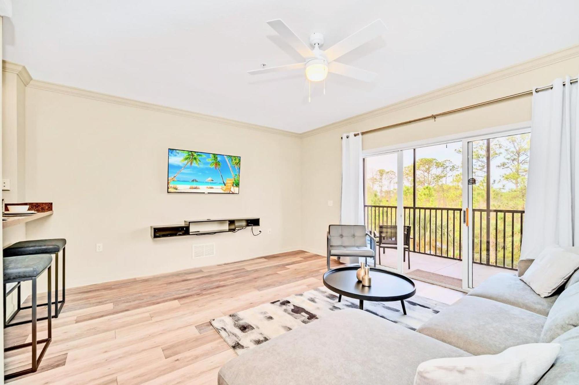 Bright Condo - 2Br With Pool & Hot Tub, Near Disney! Orlando Bagian luar foto